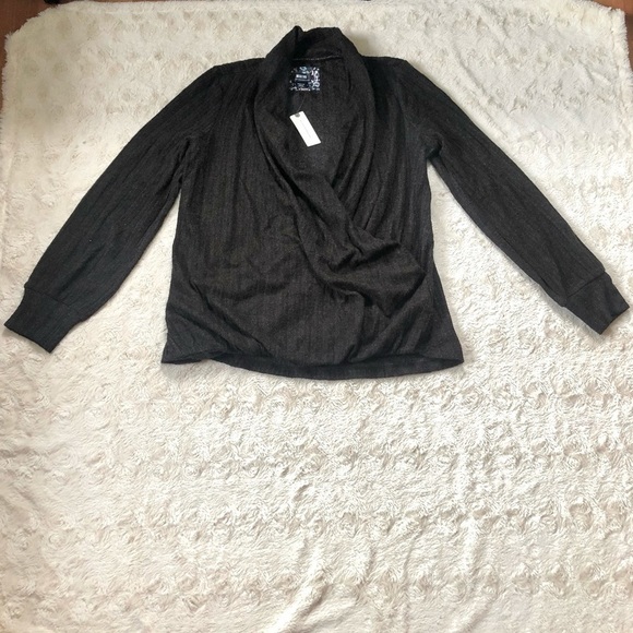 MAEVE Rafela Hacci Surplice Top NWT Size Medium - Picture 4 of 12